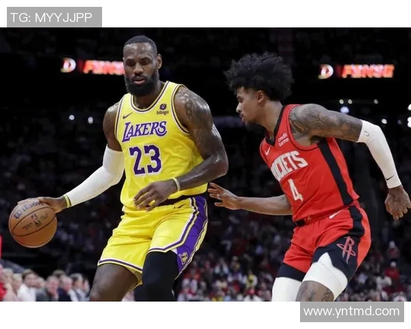 湖人对火箭的激烈对决分析及赛后精彩瞬间回顾